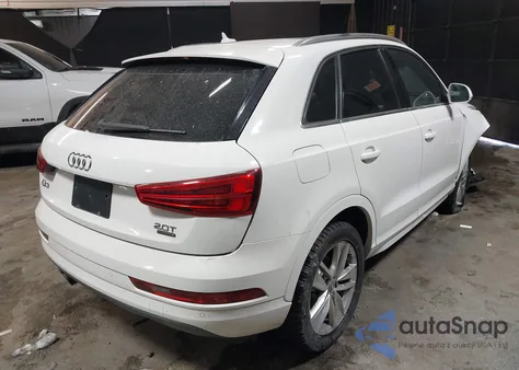 2016 Audi Q3 2.0T Premium Plus z USA, uszkodzony, nr VIN WA1EFCFS5GR012868